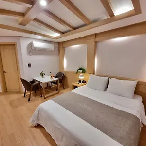 Hotel Lex Tourist, Seúl